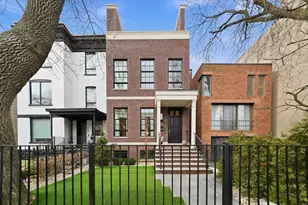 2674 N Burling St, Chicago, IL 60614 - Photo 1