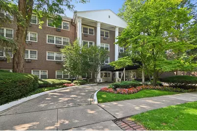 1025 Randolph Street #107, Oak Park, IL 60302 - Photo 1