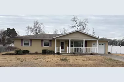 24 Cessna Drive, Centralia, IL 62801 - Photo 1