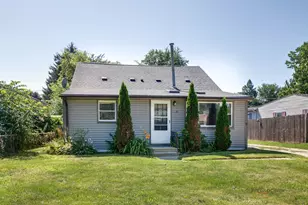 1206 Landon Ave, Winthrop Harbor, IL 60096 - Photo 1