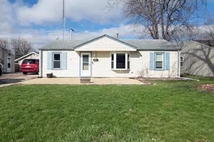 287 Belle Aire Ave, Bourbonnais, IL 60914 - Photo 1