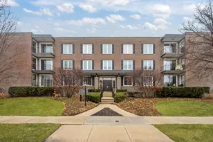 1350 N Western Ave, Lake Forest, IL 60045 - Photo 1