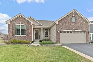 1108 Black Cherry Dr, Crystal Lake, IL 60012 - Photo 1