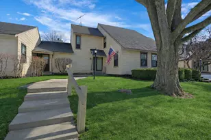 705 Colby Ct, Gurnee, IL 60031 - Photo 1