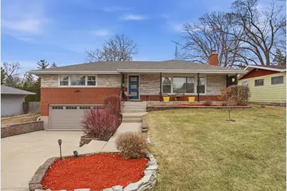 34757 N Iroquois Trail, McHenry, IL 60051 - Photo 1