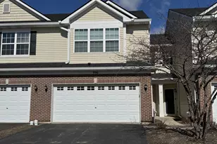 996 Como Cir, Hampshire, IL 60140 - Photo 1