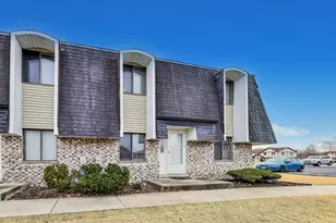 8420 162nd Pl, Tinley Park, IL 60487 - Photo 1