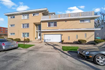 8701 S Sacramento Avenue #2SE, Evergreen Park, IL 60805 - Photo 1