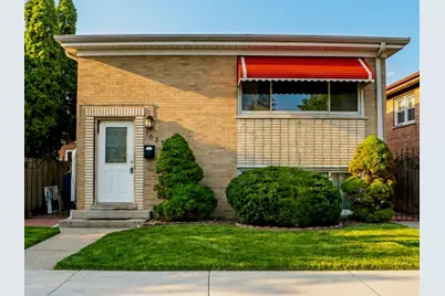 1637 N 34th Avenue, Melrose Park, IL 60160 - Photo 1