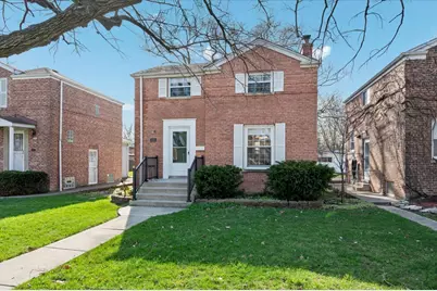 5352 N Oketo Avenue, Chicago, IL 60656 - Photo 1