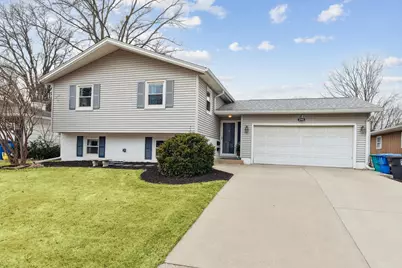 2501 2nd Street, Moline, IL 61265 - Photo 1