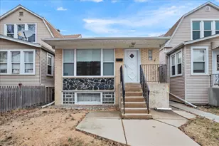 5395 N Northwest Hwy, Chicago, IL 60630 - Photo 1