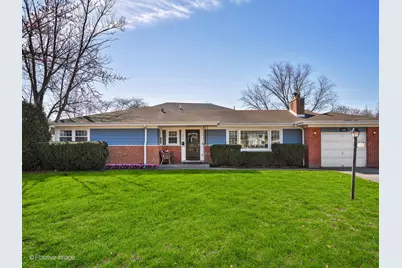 1440 Evergreen Terrace, Glenview, IL 60025 - Photo 1