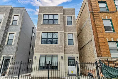 4024 S Calumet Avenue, Chicago, IL 60653 - Photo 1