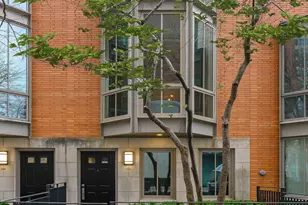 444 E North Water St, Chicago, IL 60611 - Photo 1