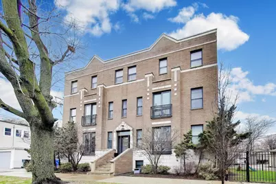 3044 W Roscoe Street #2E, Chicago, IL 60618 - Photo 1