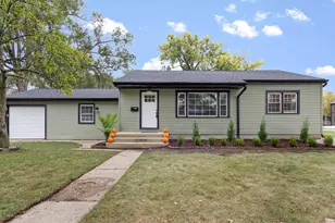 1142 N Webster St, Naperville, IL 60563 - Photo 1
