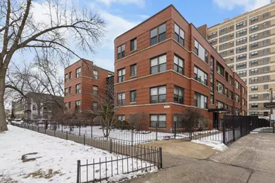 7423 N Sheridan Road #2W, Chicago, IL 60626 - Photo 1
