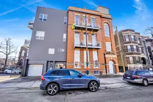 2411 W Walton St, Chicago, IL 60622 - Photo 1