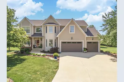29 Cloverhill Circle, Bloomington, IL 61705 - Photo 1