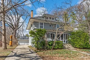 118 S Union St, Elgin, IL 60123 - Photo 1