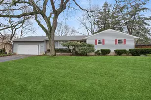 624 Willow Ln, Geneva, IL 60134 - Photo 1