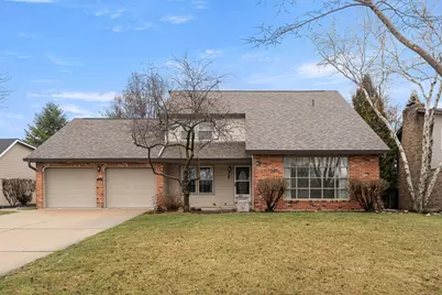 302 Meadow Drive, Shorewood, IL 60404 - Photo 1