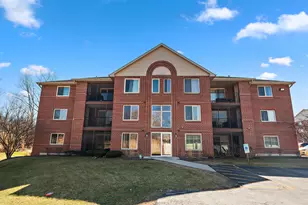6950 Heritage Cir, Orland Park, IL 60462 - Photo 1