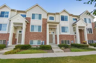 3374 Cameron Dr, Elgin, IL 60124 - Photo 1