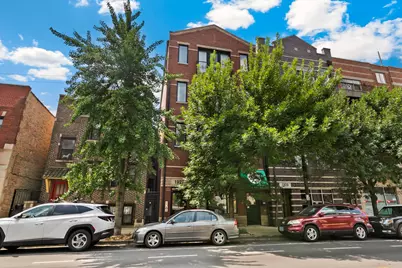 1927 W Belmont Avenue #3, Chicago, IL 60657 - Photo 1