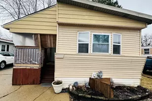 7500 Elmhurst Rd, Des Plaines, IL 60018 - Photo 1