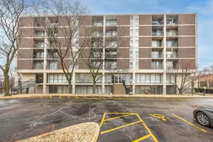 1043 S York Rd, Bensenville, IL 60106 - Photo 1