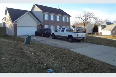1035 Deer Creek Road, Carpentersville, IL 60110 - Photo 1