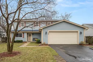 420 Quarry Dr, Bolingbrook, IL 60490 - Photo 1