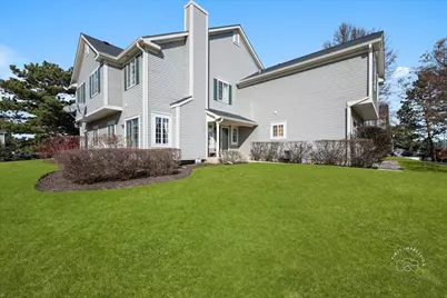 1 Windsor Circle #B, South Elgin, IL 60177 - Photo 1