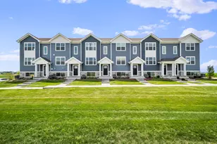 873 Briar Gln Ct, Hampshire, IL 60140 - Photo 1