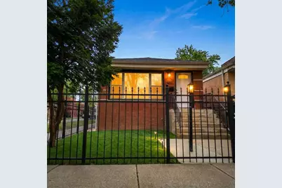 600 N Monticello Avenue, Chicago, IL 60624 - Photo 1