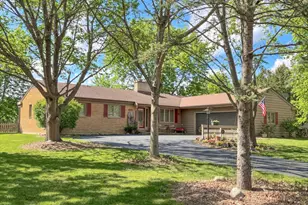 6315 Walkup Ln, Crystal Lake, IL 60012 - Photo 1