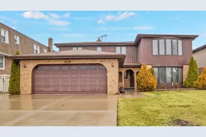 1102 E Ardyce Lane, Mount Prospect, IL 60056 - Photo 1