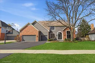 121 Brighton Dr, Wheaton, IL 60189 - Photo 1