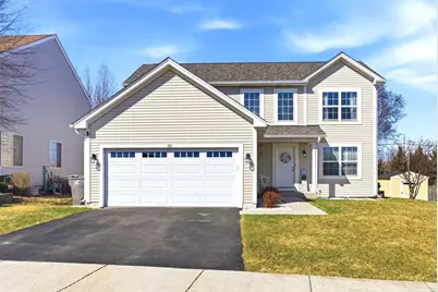 186 Manning Avenue, Montgomery, IL 60538 - Photo 1