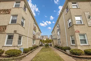 8634 W Summerdale Ave, Chicago, IL 60656 - Photo 1