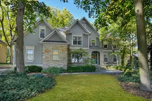 0N030 N Mill Creek Dr, Geneva, IL 60134 - Photo 1
