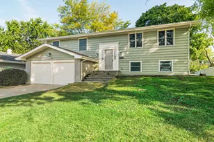 1420 Hassell Rd, Hoffman Estates, IL 60169 - Photo 1