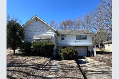 701 Ave L, Sterling, IL 61081 - Photo 1