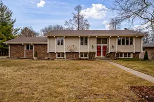 3087 Cheroakwood Ln, Rockford, IL 61114 - Photo 1