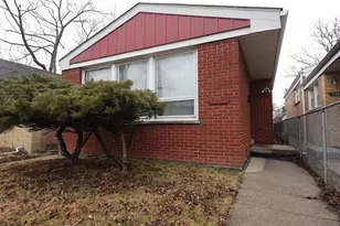 1356 W 109th Pl, Chicago, IL 60643 - Photo 1