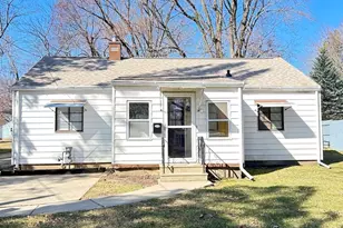 1510 Guiles Ave, Mendota, IL 61342 - Photo 1