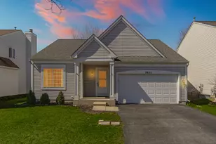 3025 Coastal Dr, Aurora, IL 60503 - Photo 1