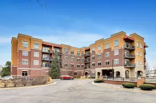 1200 N Foxdale Dr, Addison, IL 60101 - Photo 1